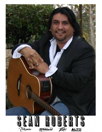 Singer/Songwriter Sean Roberts